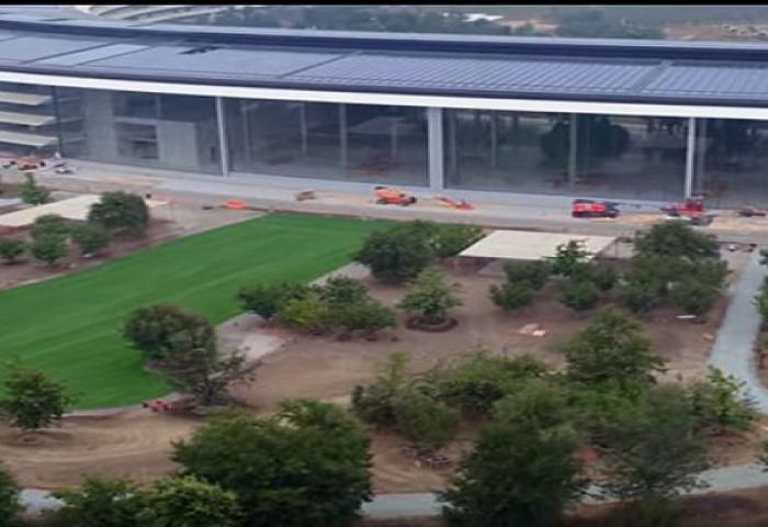 Struktur Canggih Ruang Angkasa Apple Park