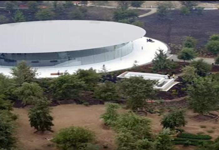 Struktur Canggih Ruang Angkasa Apple Park