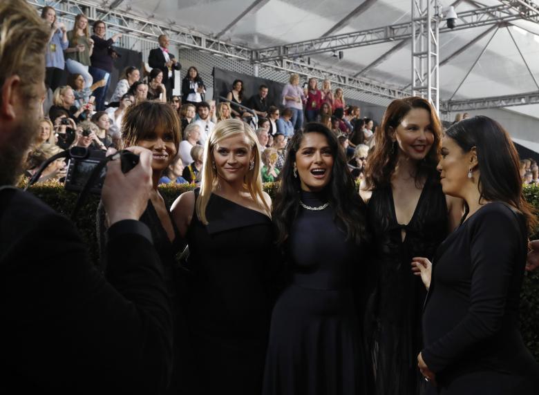 Serba Hitam di Golden Globe Award 2018