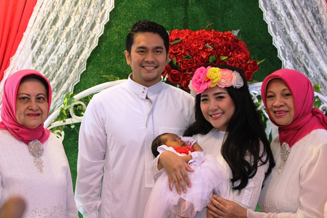 Zendhy Zaen dan dr Intan Azzahro Gelar Aqiqah Tazkia, Anak Pertama