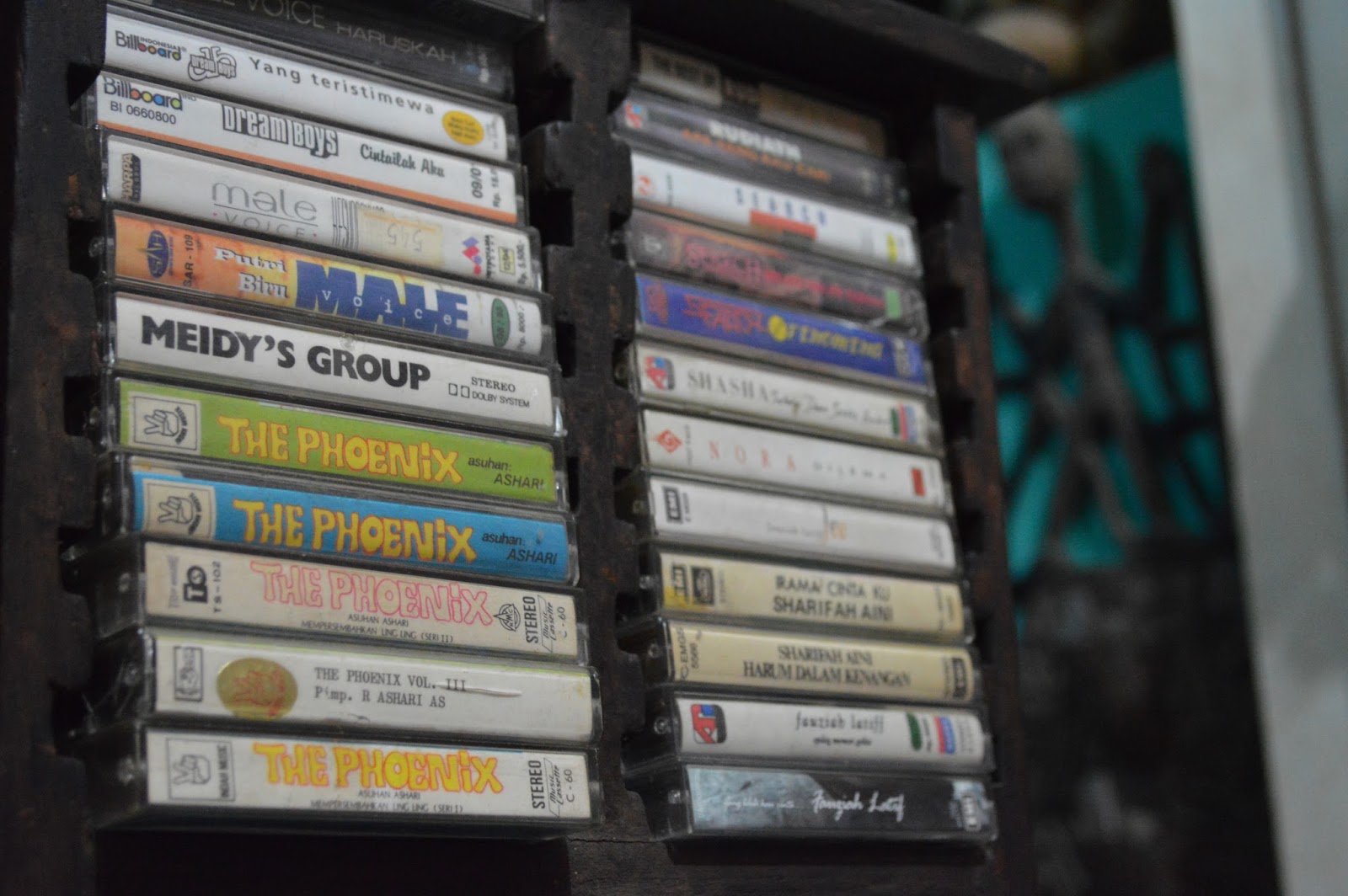 Kolektor Ribuan Kaset Pita