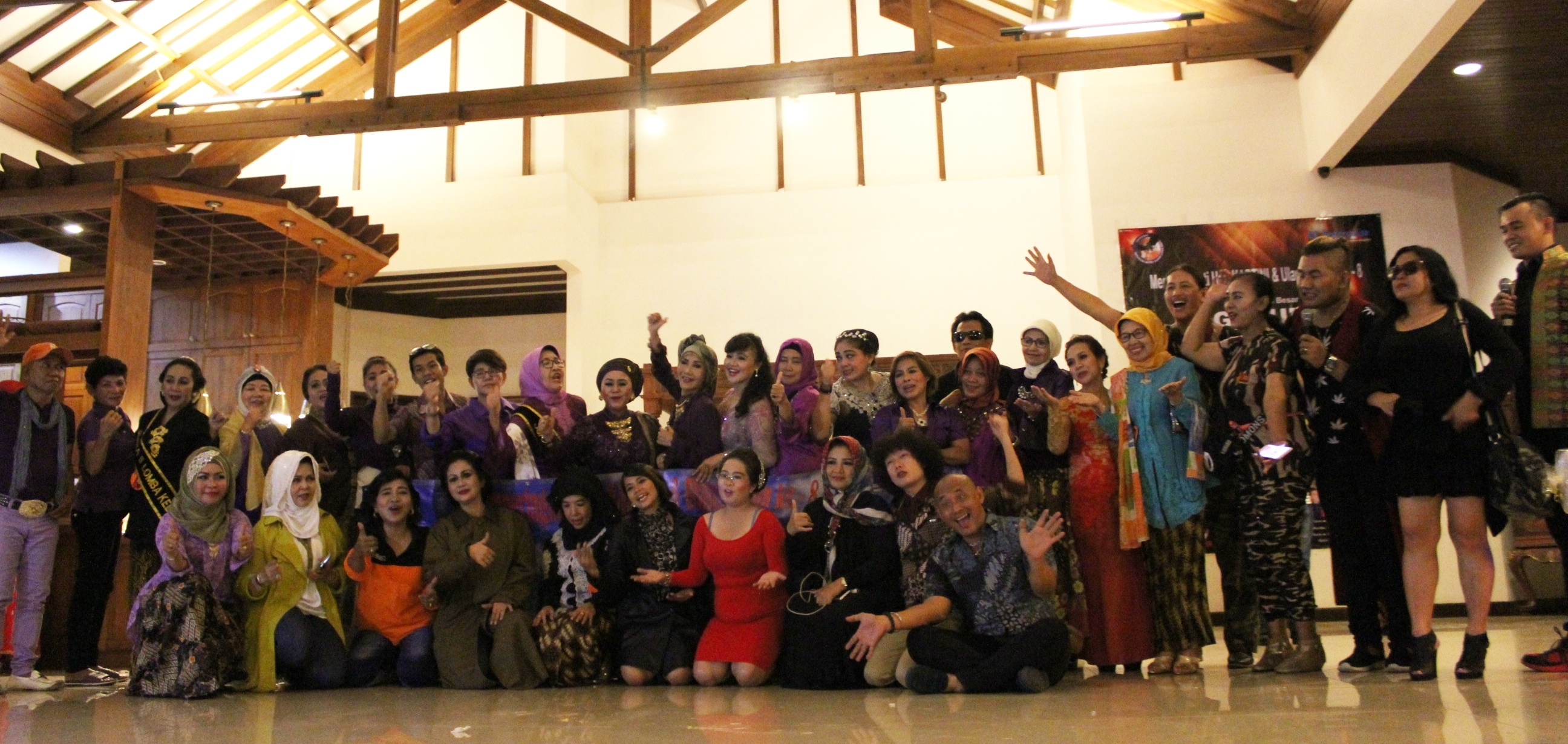 Peringatan HUT ke-8 dan Hari Kartini Gerakan Artis Usaha Dana Amal (GARUDA)