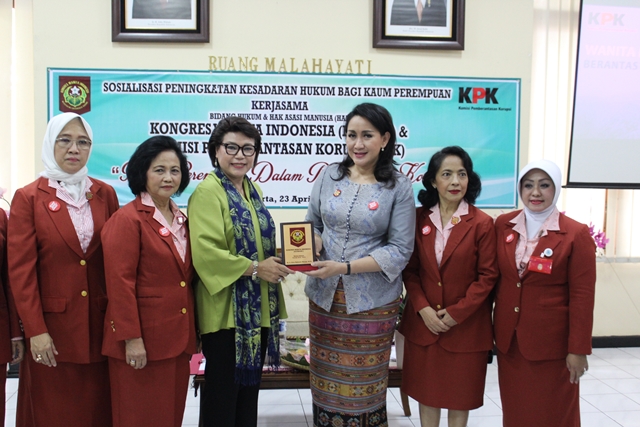 KOWANI Sosialisasikan Peningkatan Kesadaran Hukum bagi Perempuan 