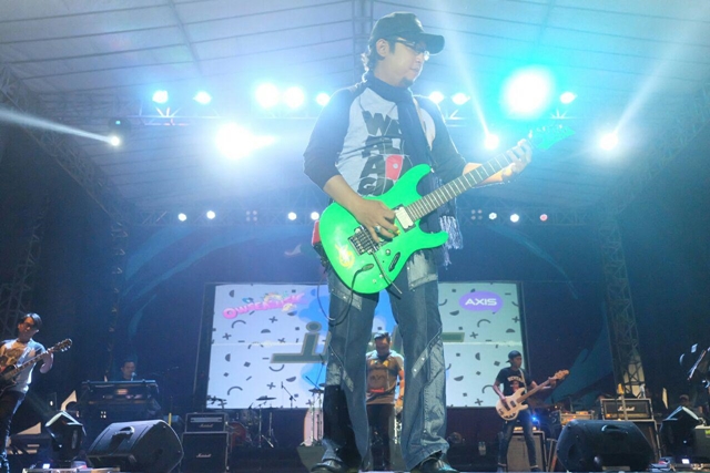 WALI Konser di Seven Dream City