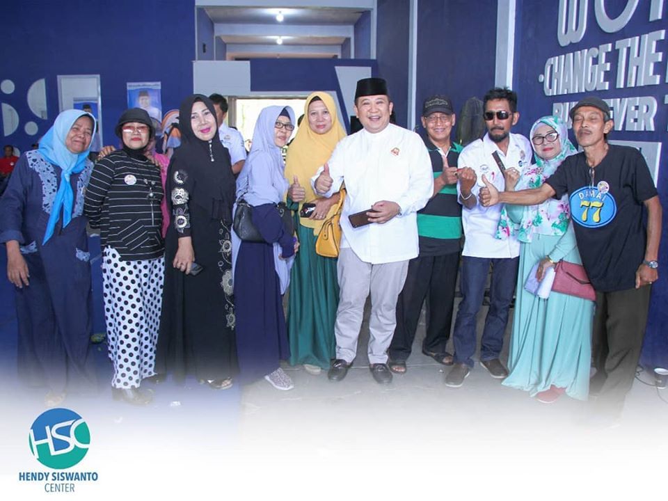 Bakal Calon Bupati Jember Hendy Siswanto Berkumpul Bersama Alumni SMP Dewi Sartika
