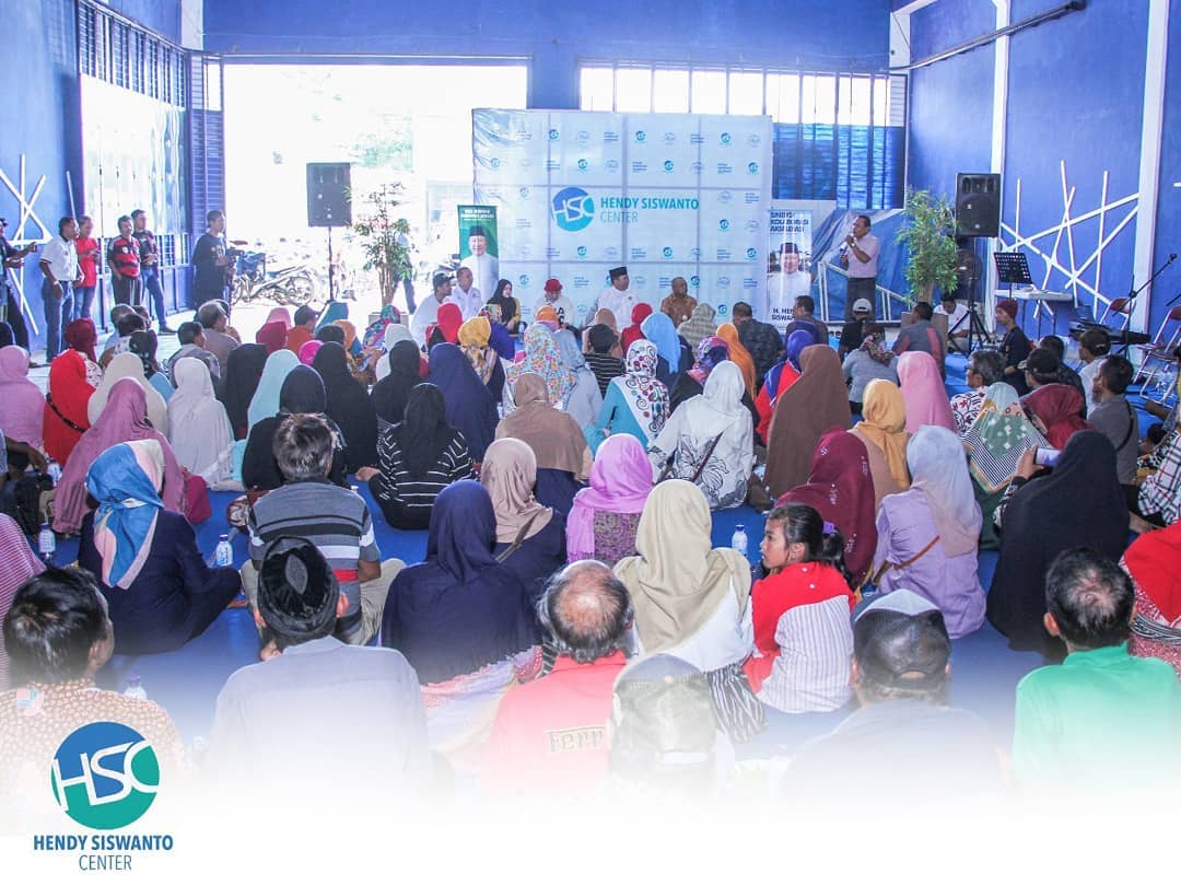 Bakal Calon Bupati Jember Hendy Siswanto Berkumpul Bersama Alumni SMP Dewi Sartika