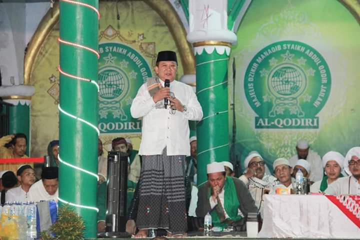 Manaqib dan Dzikir Akbar Bersama Pondok Pesantren Al Qodiri Jember