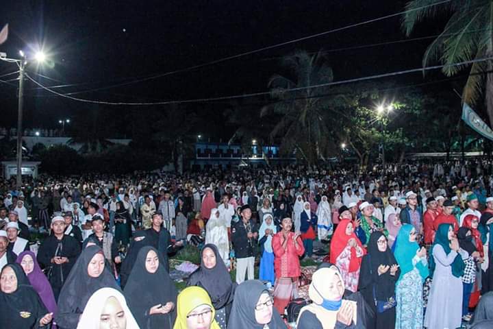 Manaqib dan Dzikir Akbar Bersama Pondok Pesantren Al Qodiri Jember