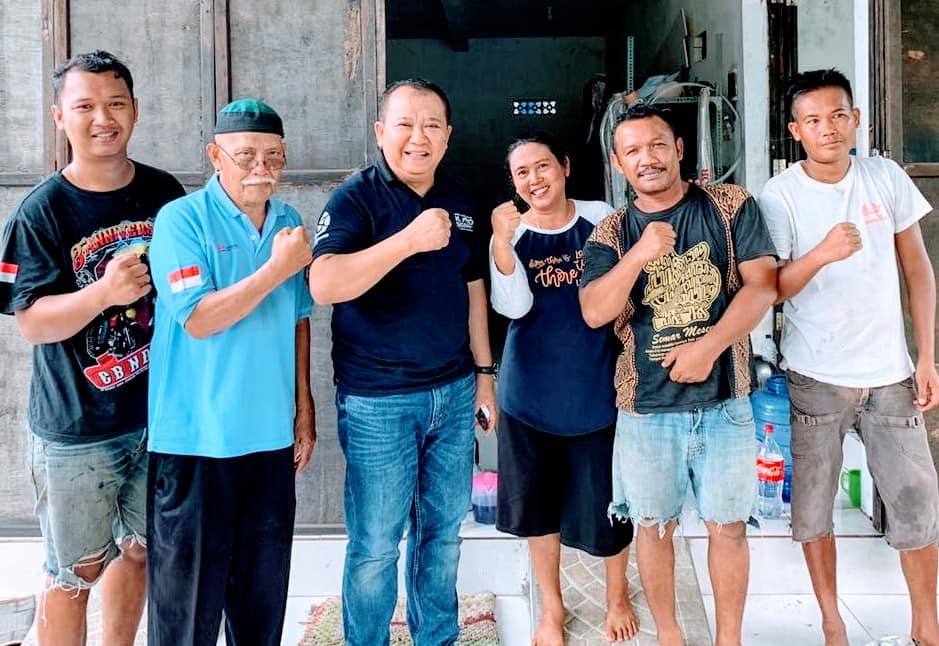 Kebersamaan Hendy Siswanto Bersama Masyarakat Umbulrejo, Jember