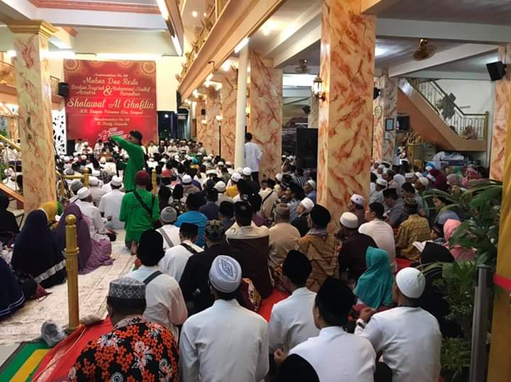 Gelar Sholawat Al Ghofilin untuk Keberkahan bagi Calon Mempelai Berlian Insyirah Azzahro dan Muhammad Nadhif Ramadhan