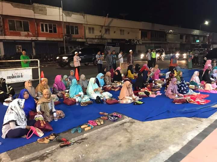 Gelar Sholawat Al Ghofilin untuk Keberkahan bagi Calon Mempelai Berlian Insyirah Azzahro dan Muhammad Nadhif Ramadhan