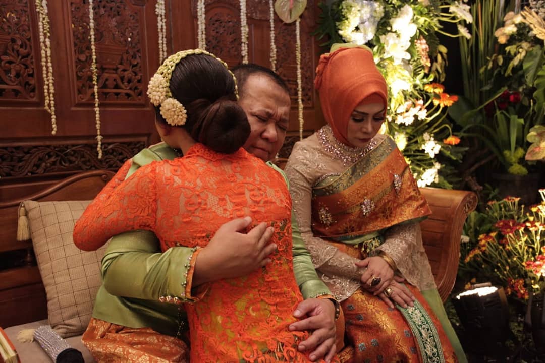 Siraman Jelang Pernikahan Putri Keempat Bakal Calon Bupati Jember Hendy Siswanto