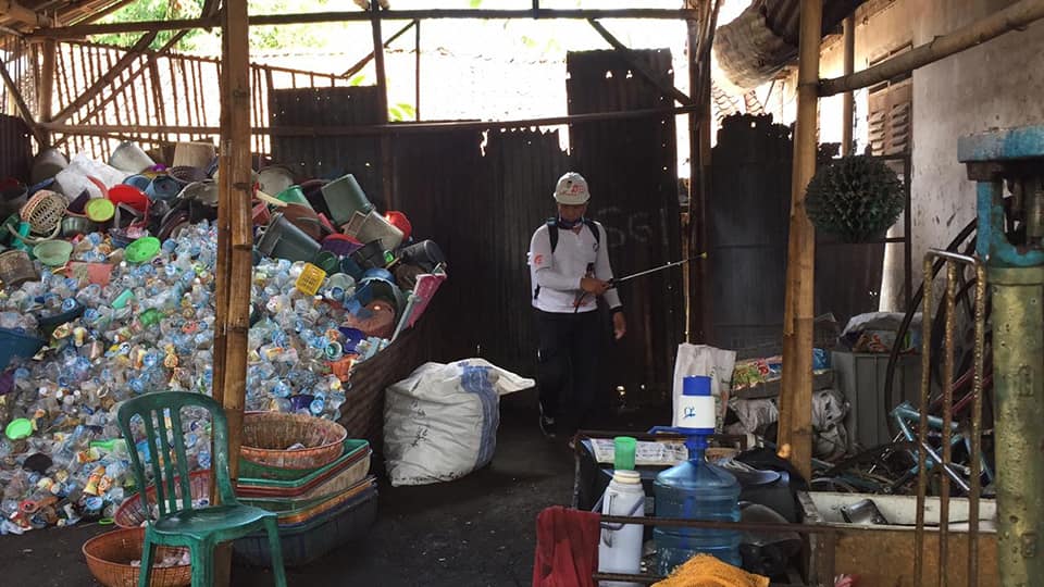 Tim Hendy Siswanto Center Kembali Lakukan Penyemprotan Disinfektan di Jember