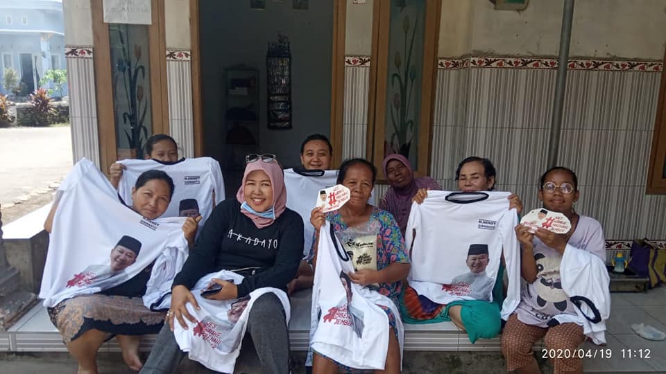 H Hendy Siswanto Berbagi dengan Warga Desa Keting di Jember