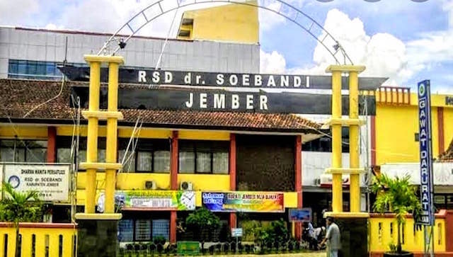 Bacabup Jember Hendy Siswanto Semangati Tim Medis di RSUD dr Soebandi