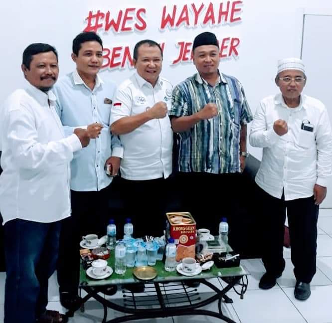 Dukungan dan Doa Masyarakat Jember untuk Bacabup Jember Hendy Siswanto