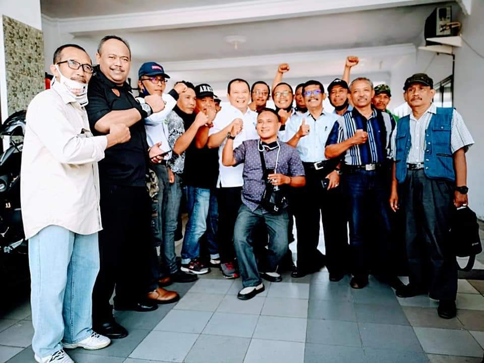Dukungan dan Doa Masyarakat Jember untuk Bacabup Jember Hendy Siswanto