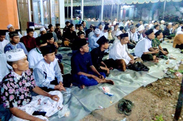 Sholawat Dipimpin Gus Baiqun Semangati Masyarakat Berjuang untuk Jember