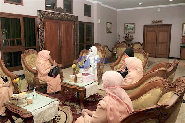Ketua TP PKK Jember Terima Kedatangan Bersilaturahim Dharma Wanita Persatuan