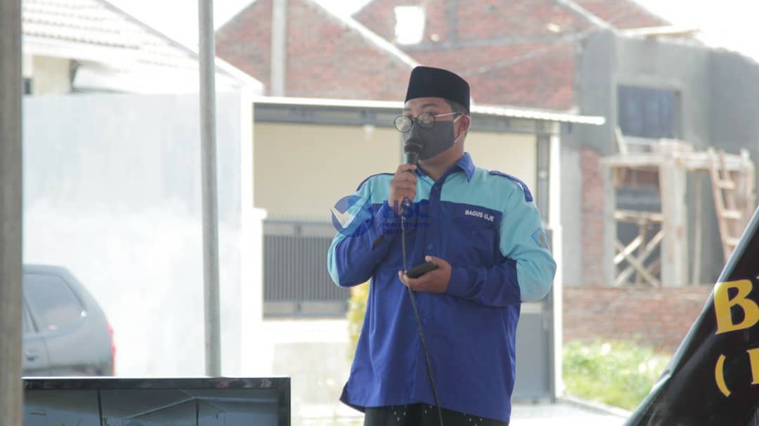 Wabup Jember Firjaun Barlaman Letakkan Batu Pertama Masjid Nashrul Fattah di Perumahan Alam Hijau