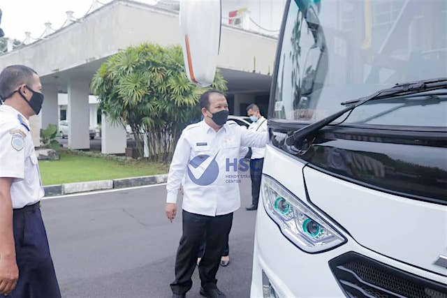 Tak Maksimal, Bupati Hendy Siswanto Alihfungsikan Bus Edukasi Jadi Mobil Wisata Warga Jember