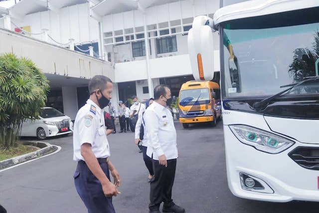 Tak Maksimal, Bupati Hendy Siswanto Alihfungsikan Bus Edukasi Jadi Mobil Wisata Warga Jember