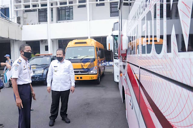 Tak Maksimal, Bupati Hendy Siswanto Alihfungsikan Bus Edukasi Jadi Mobil Wisata Warga Jember