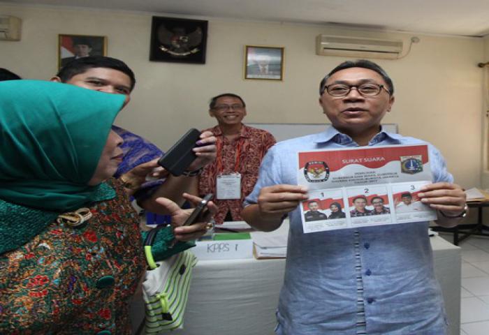 Ramai-ramai Gunakan Hak Suara