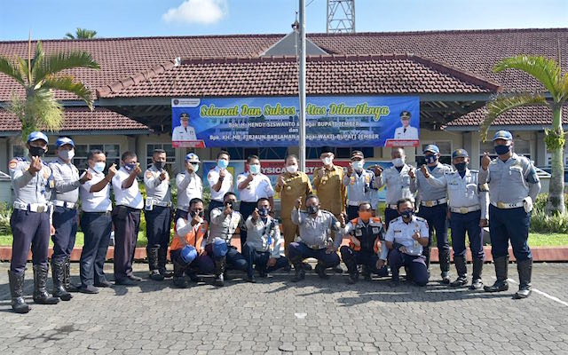 Bupati Hendy Siswanto & Wabup Firjaun Barlaman ke Dinas Perhubungan Jember