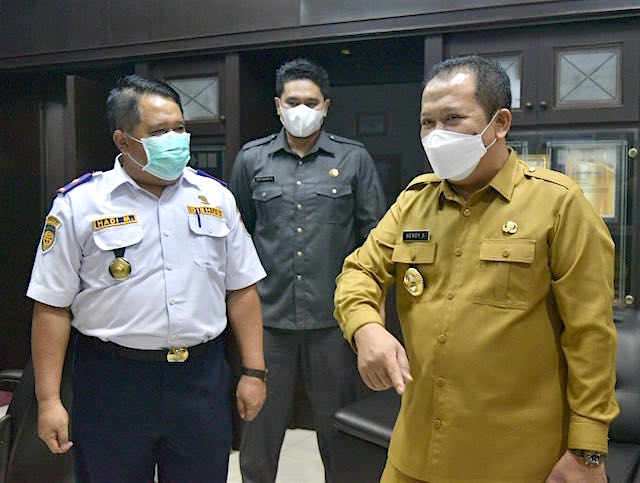 Bupati Hendy Siswanto & Wabup Firjaun Barlaman ke Dinas Perhubungan Jember