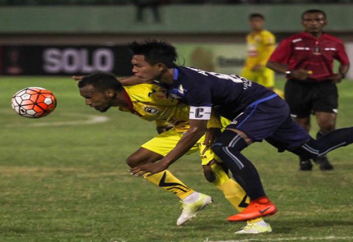Arema Kalahkan Sriwijaya