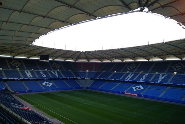 Hamburg Pecat CEO dan Direktur Olahraga