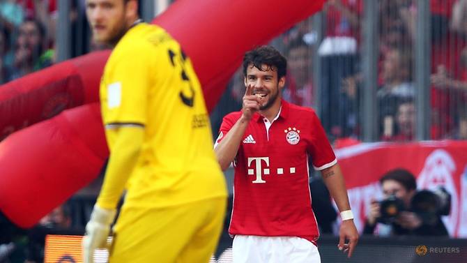 Vidal dan Bernat Siap Perkuat Bayern Lawan Sevilla