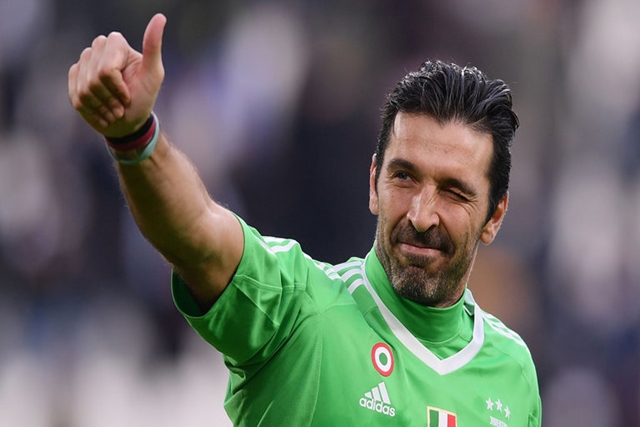 Buffon Tinggalkan Juventus Setelah 17 tahun