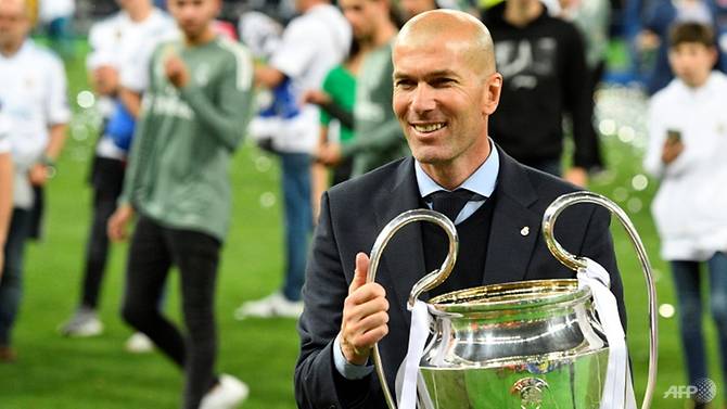Zidane Berhenti Jadi Pelatih Real Madrid