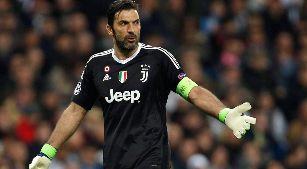 Kiper Veteran Buffon Gabung PSG