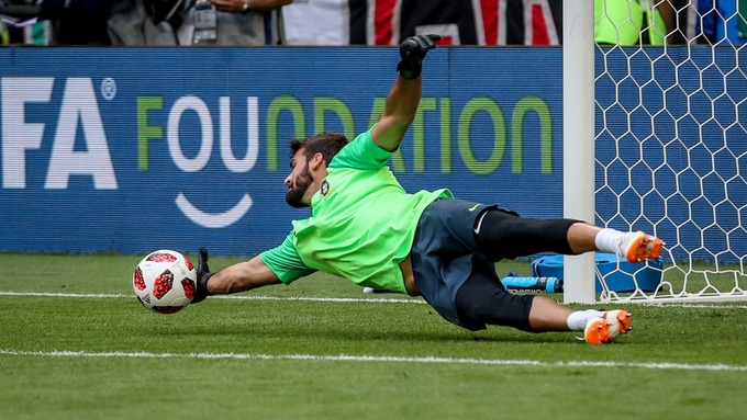 Klopp: Alisson "Putus Asa" Ingin Cepat Bermain