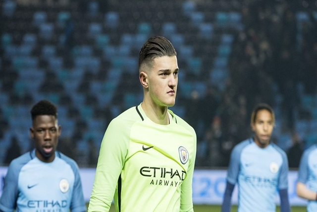 Manchester City Panggil Muric Gantikan Bravo