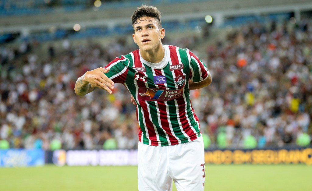 Striker Brasil Pedro Masuk Target Real Madrid