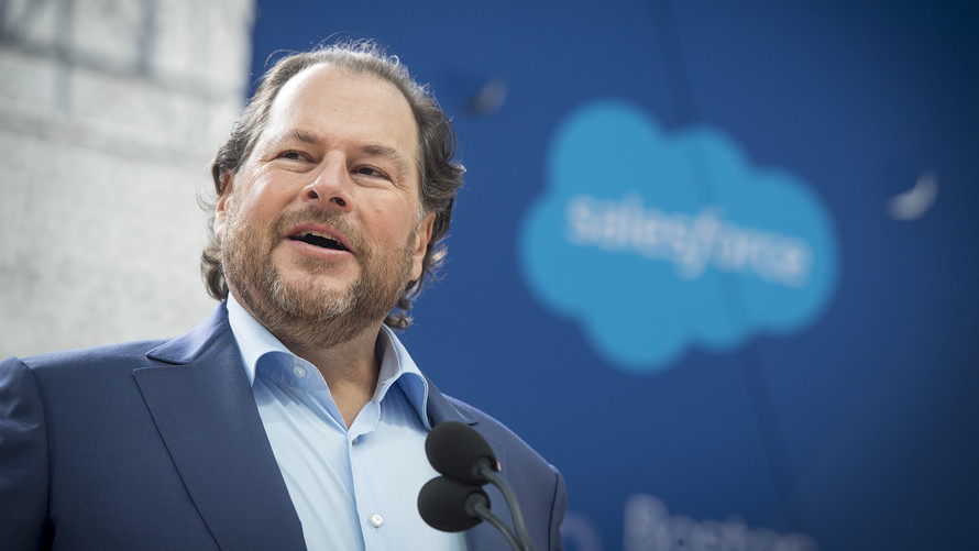 Bos Salesforce Marc Benioff Beli Majalah Time