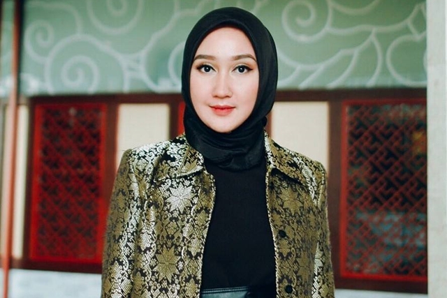 Dian Pelangi Beserta 5 Desainer Indonesia Akan Tampil di Contemporary Muslim Fashions