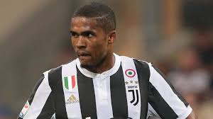 Ludahi Pemain, Douglas Costa Dilarang 4 Pertandingan