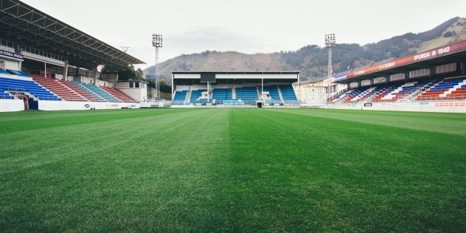 Fans Sevilla Terluka Karena Pagar Ambruk di Eibar