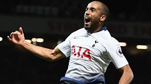 Absen Dua Tahun, Moura Akhirnya Dipanggil Masuk Skuad Brasil