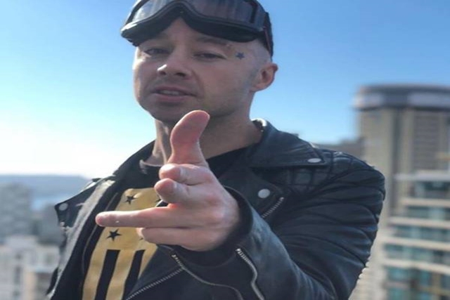 Rapper Kanada Tewas Setelah Jatuh Dari Pesawat