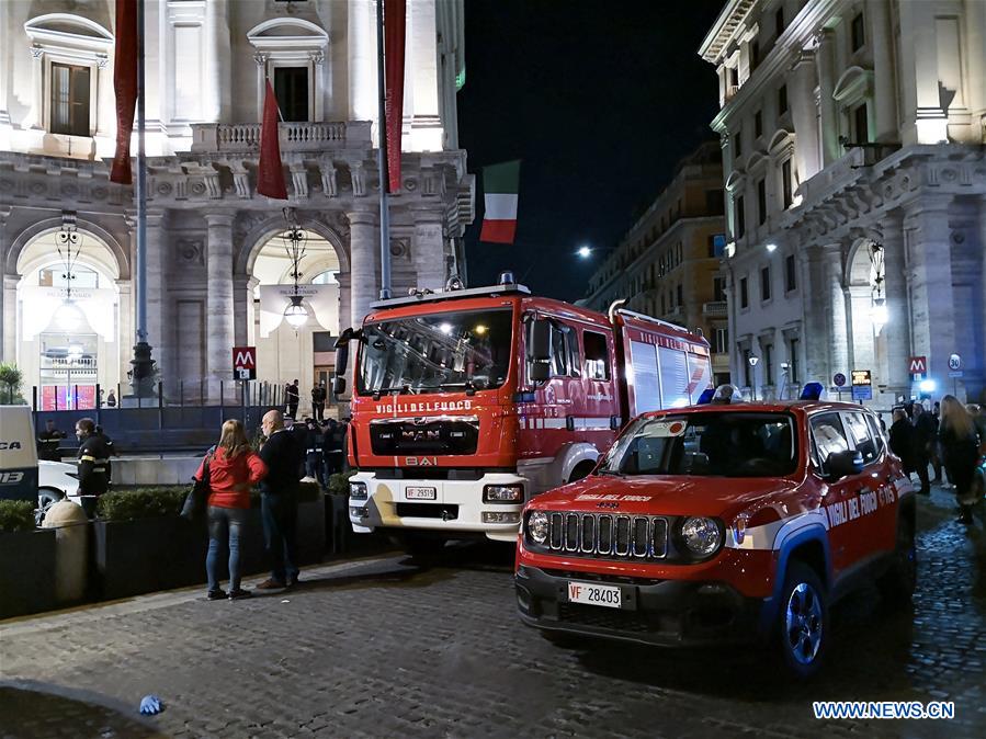 20 Penggemar Sepak Bola Rusia Cedera Saat Eskalator Ambruk di Roma