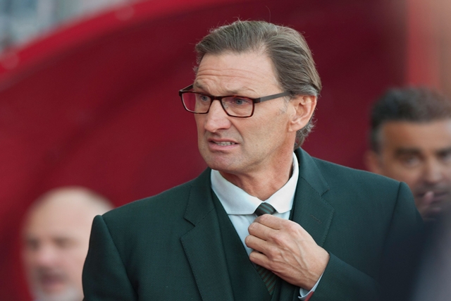Mantan Kapten Arsenal Tony Adams Jadi Presiden Liga Rugby