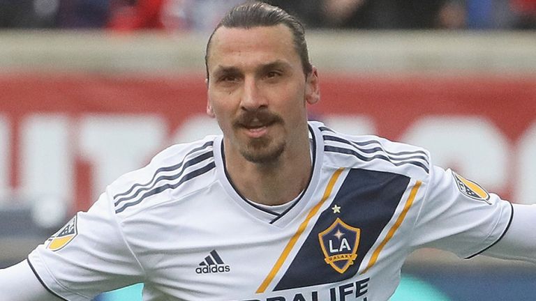 Ibrahimovic Perpanjang Kontrak dengan LA Galaxy