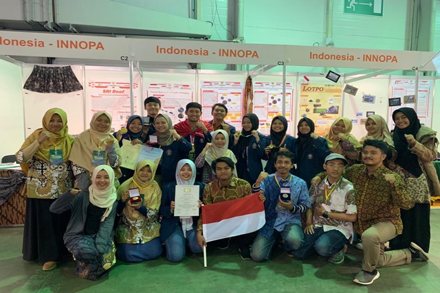 Mahasiswa Indonesia Sabet 3 Emas dan 2 Perak Pada Kompetisi Inovasi di Moskow
