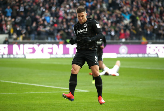 Real Madrid Datangkan Striker Serbia Luka Jovic